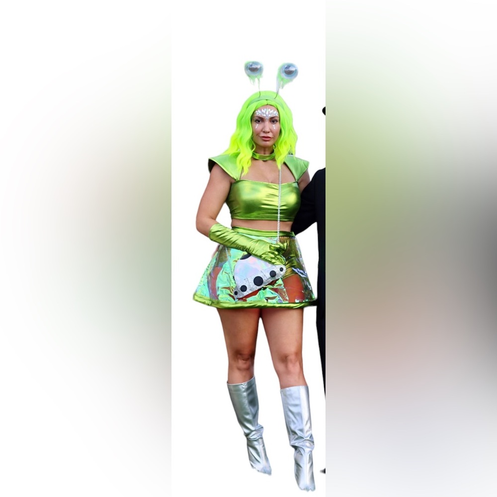 Women’s Alien Costume